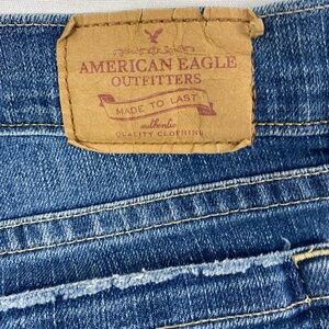 Stylish American Eagle Outfitters Stretch Blue Jeans